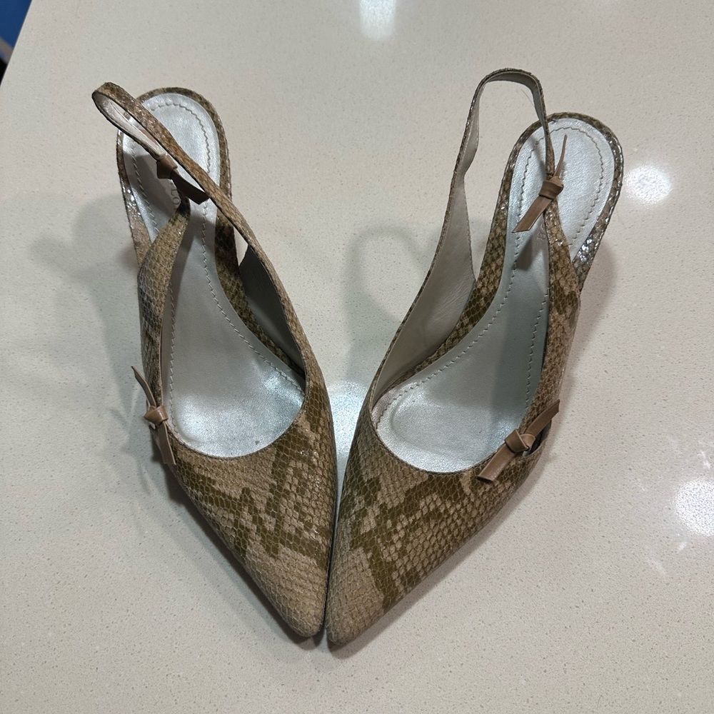 Tan Ann Taylor heels size 8